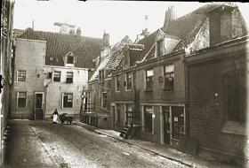 De Vinkenstraat rond 1900 door Breitner